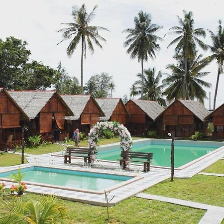 Nipoh Beach Cottage กีจัล ภายนอก รูปภาพ